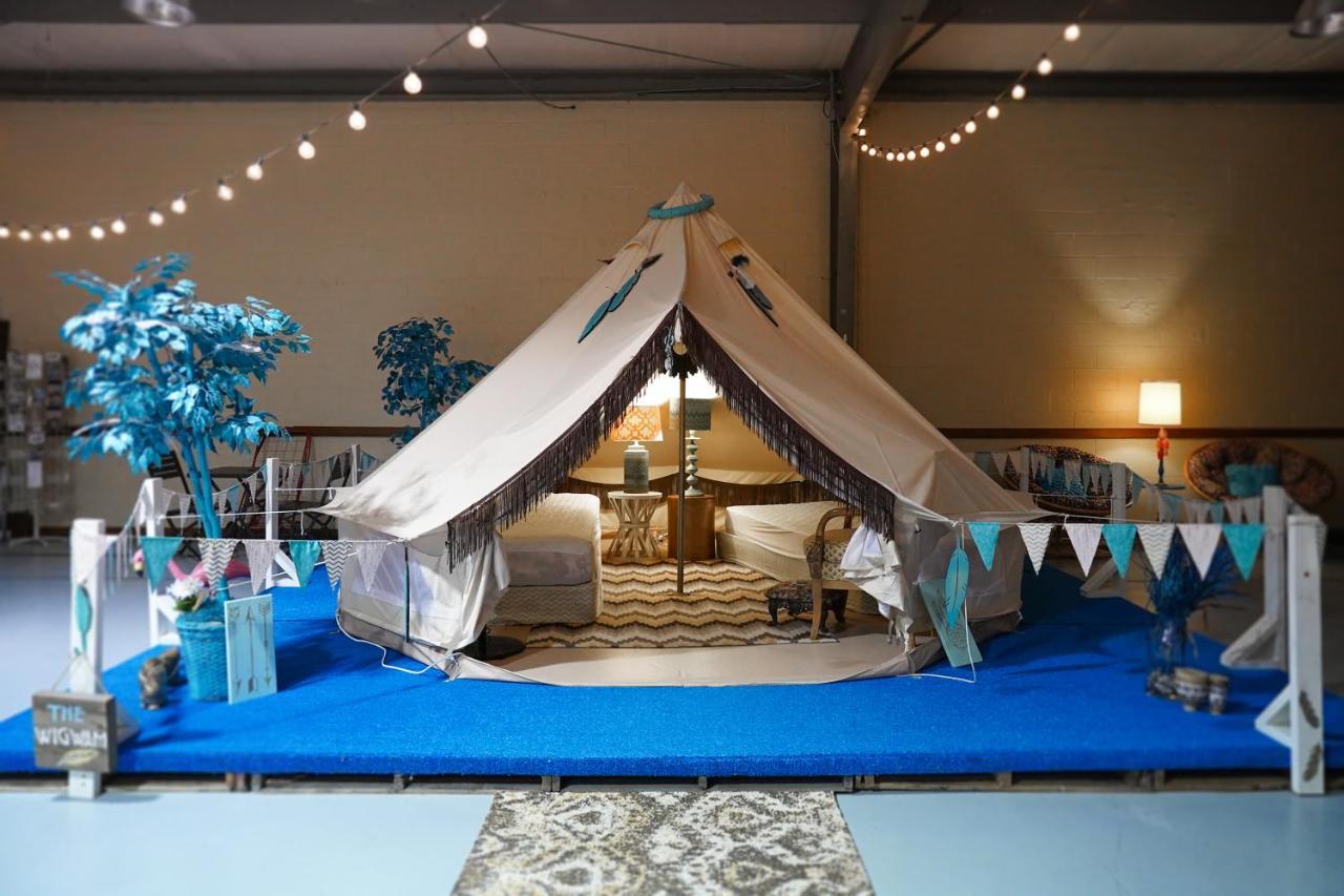 Lone Star Glamp Inn Warrenton Eksteriør billede