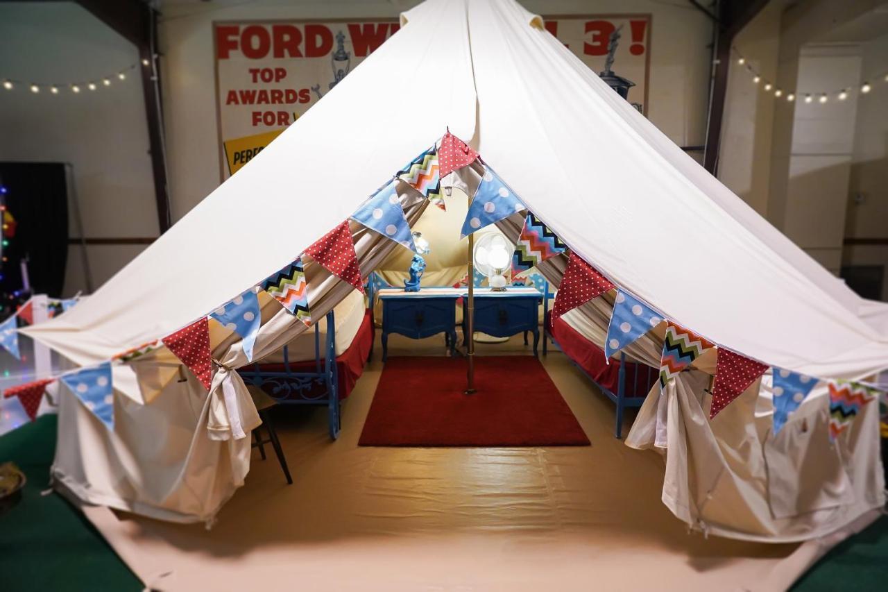 Lone Star Glamp Inn Warrenton Eksteriør billede