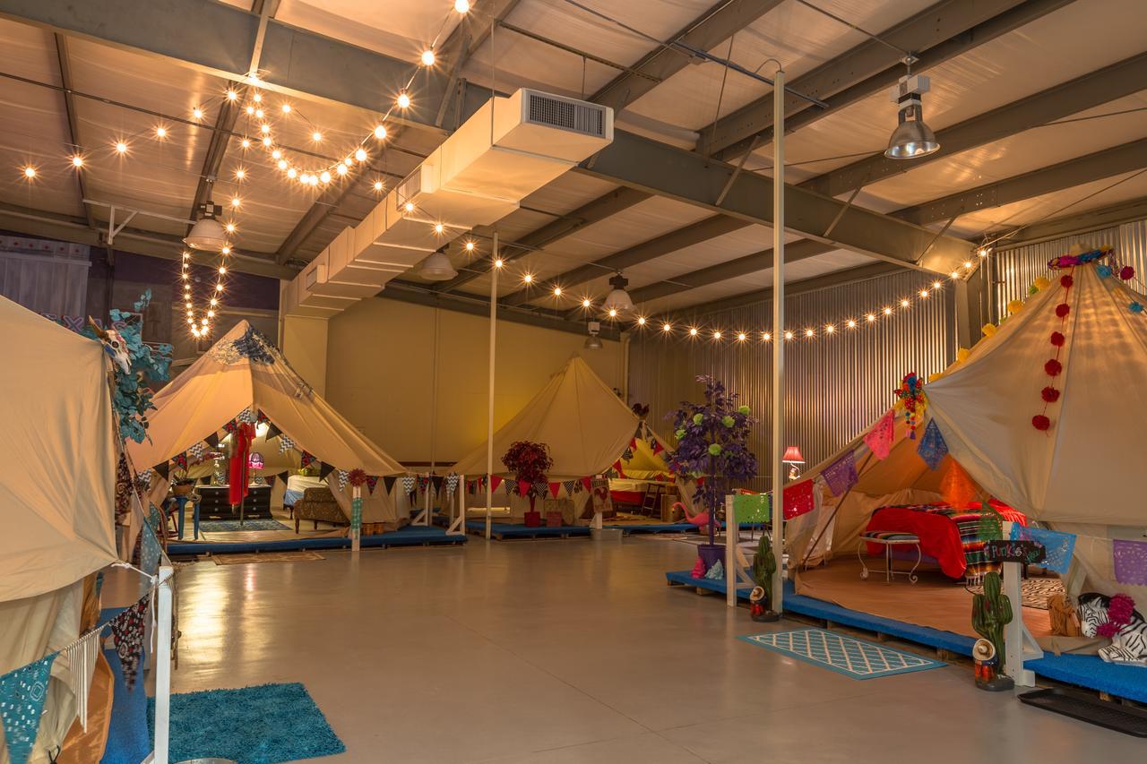 Lone Star Glamp Inn Warrenton Eksteriør billede
